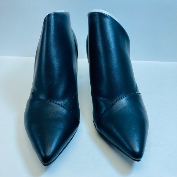 Adrianna Papell Ankle Boots 8M Hayes Black Leather Heels New with box - Picture 5 of 11
